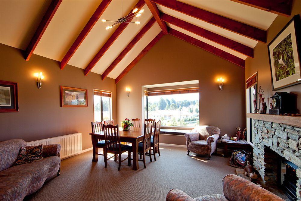 Alpine Peaks Apartment Уанака Екстериор снимка